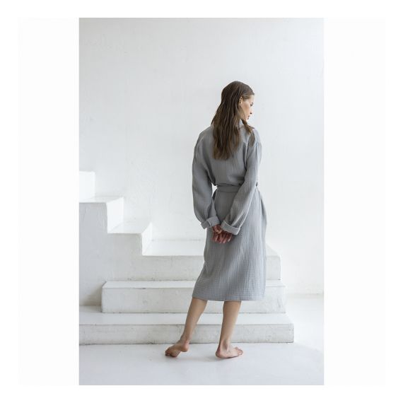 Халат из многослойного муслина серого цвета из коллекции Essential, размер L, Tkano, изображение 6
